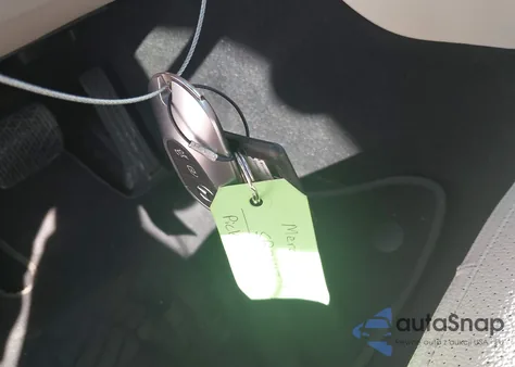 2025 Mercedes-Benz C 300 300 4Matic from USA, damaged, VIN W1KAF4HB3SR241779